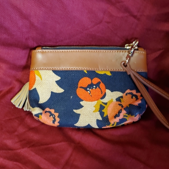 Canvas/Leather Daufuskie Island Tassel Wristlet - Picture 5 of 5